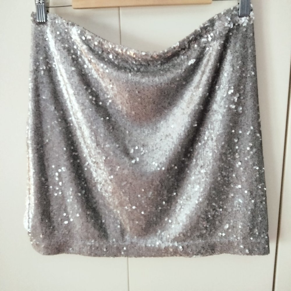 WHBM Silver Sequin skirt size 12
